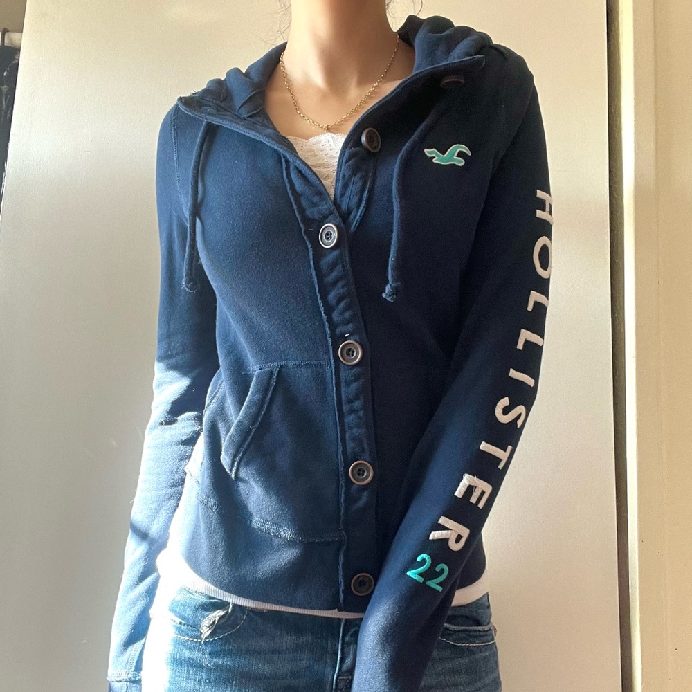 Hollister Women's Navy Blue Hoodie